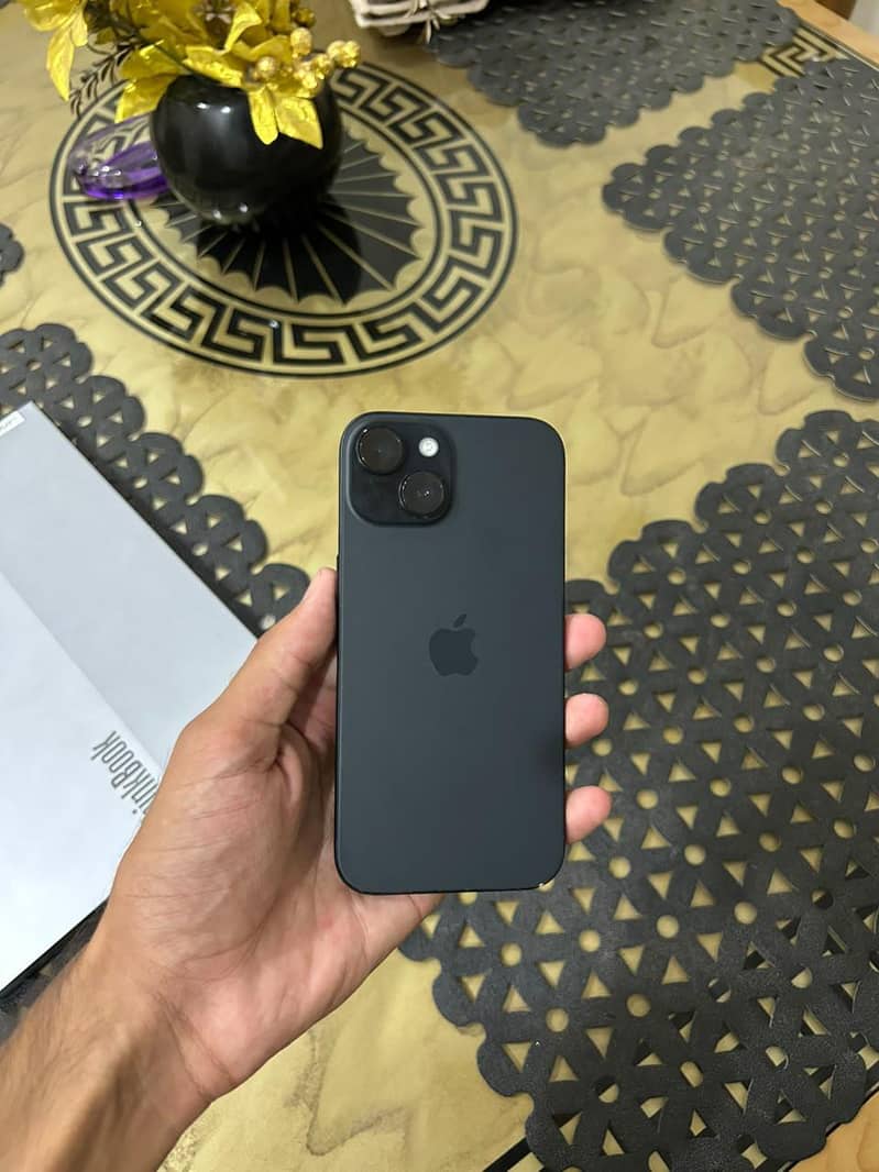 Apple iPhone 15 1