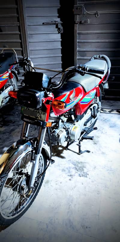 Honda cd 70 cc 2017 lush condition bike 03186791516