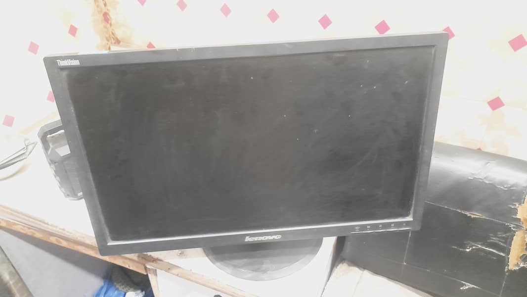 computer LCD 1
