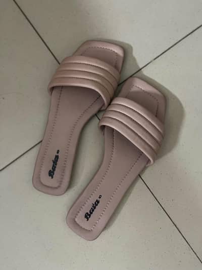 Gently used shoes in very good condition Size 39