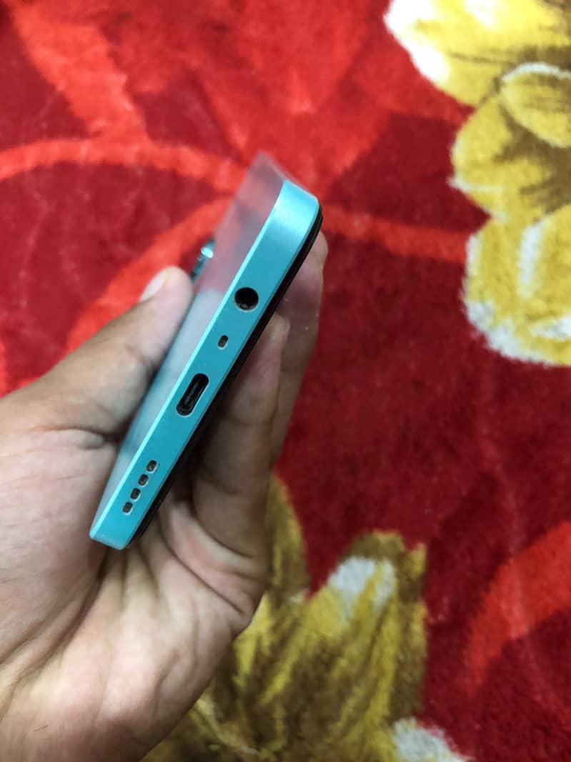 Realme C51 2
