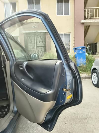 Suzuki Liana 2008
