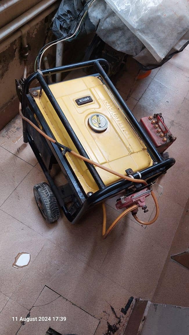 Generator 4