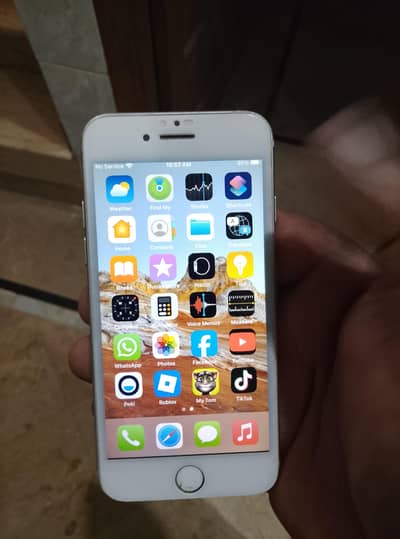 Apple iPhone 7
