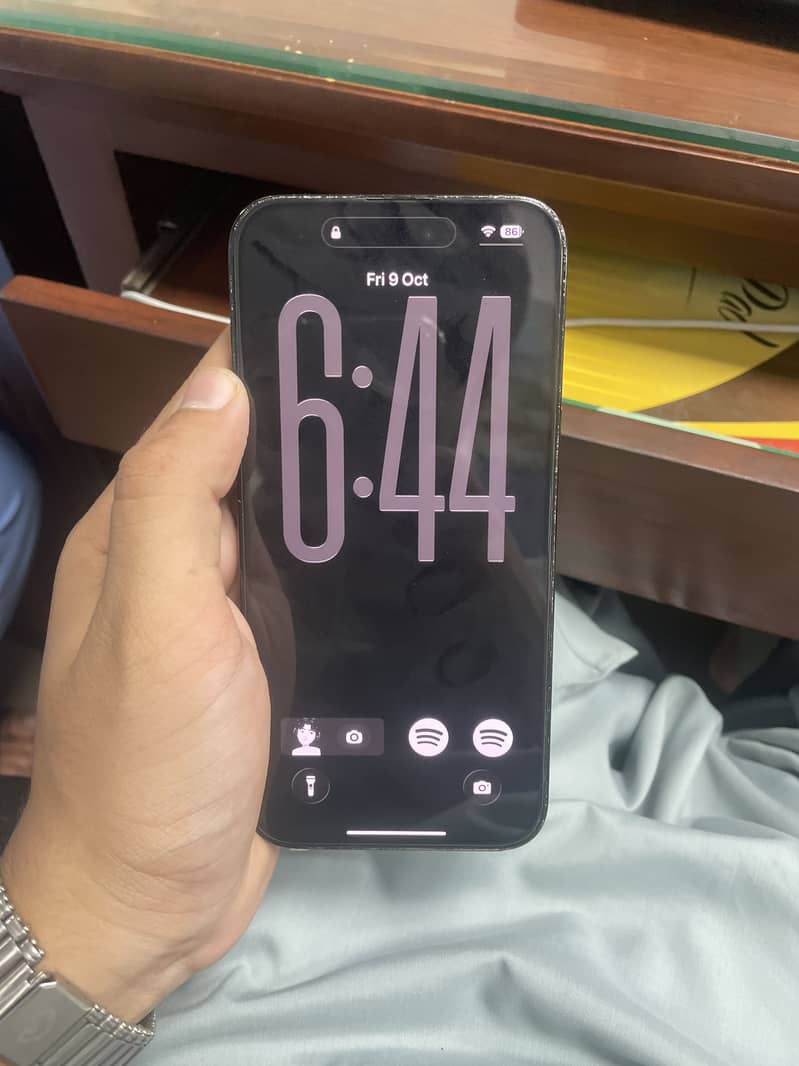Apple iPhone 14 Pro Max 3