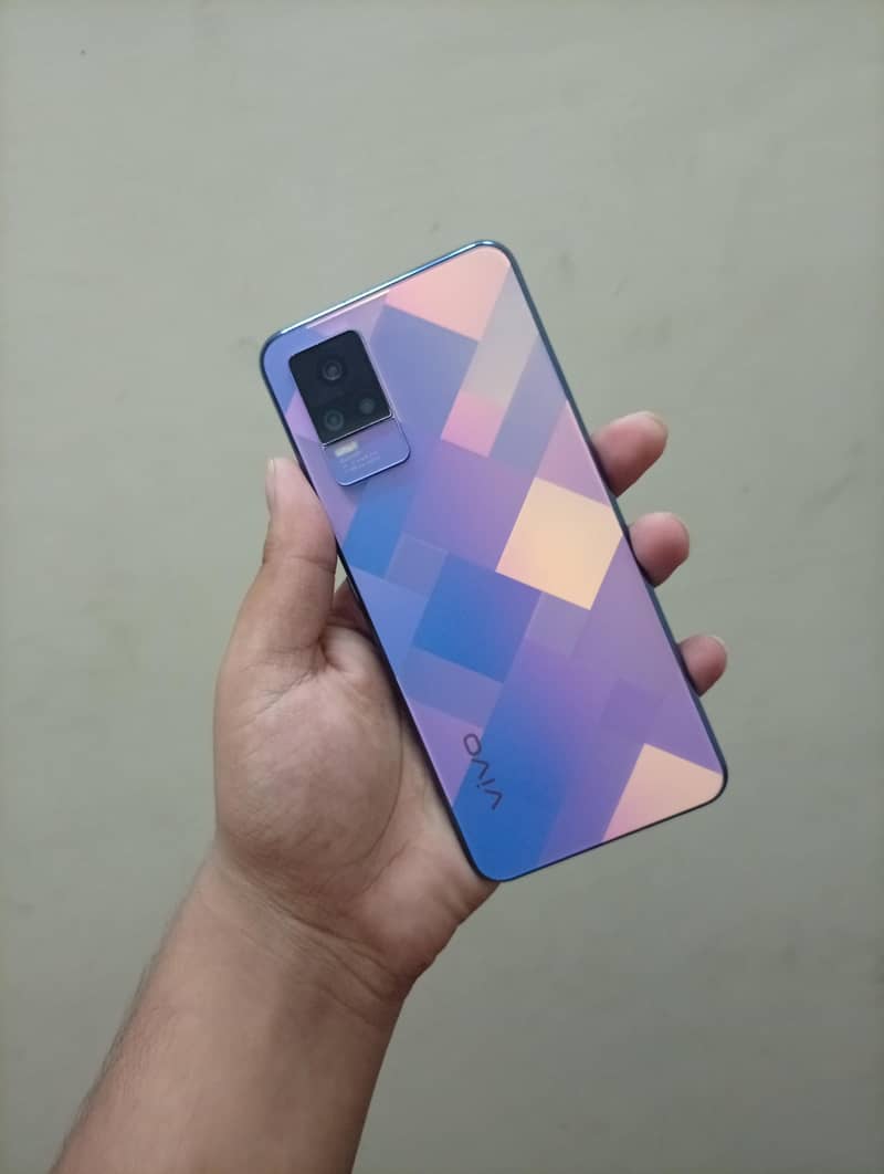 Vivo V21e 1