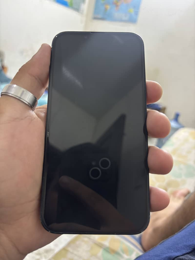 Apple iPhone 13 3