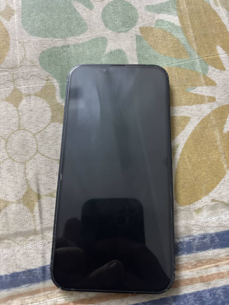 Apple iPhone 13 6
