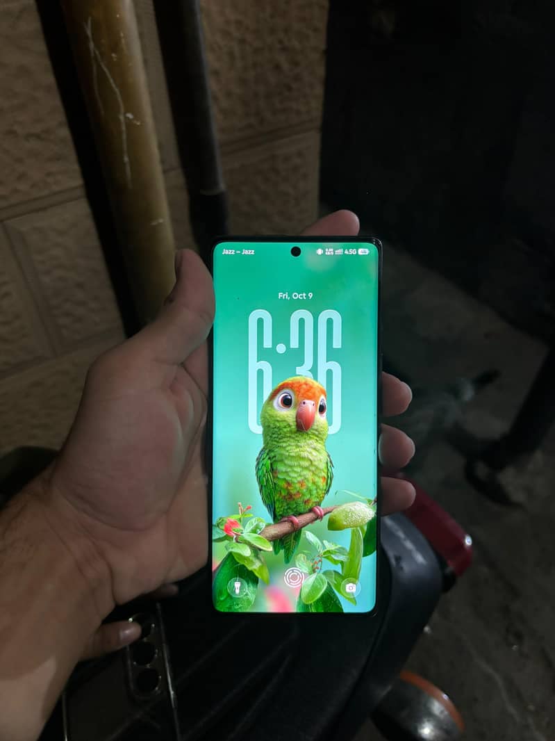 Tecno CAMON 40 Pro 1