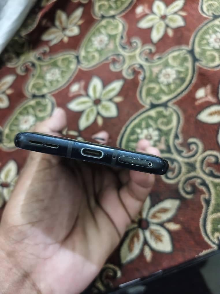One Plus 8 4