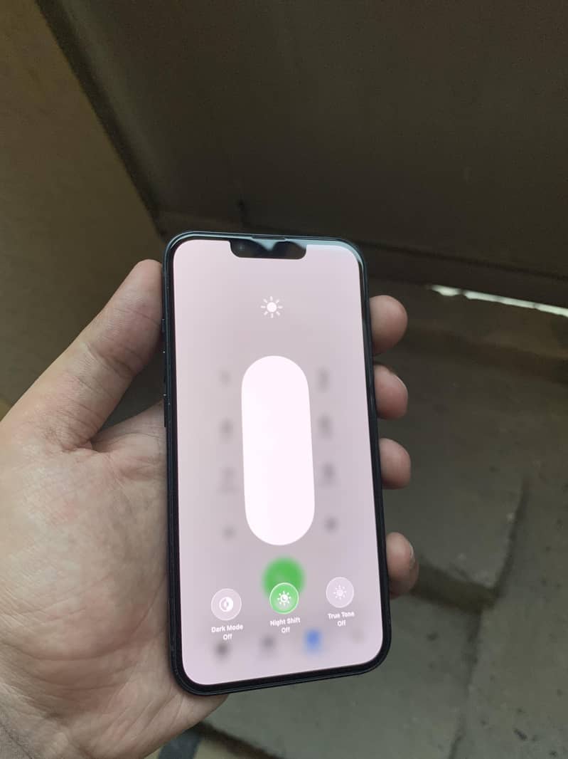 Apple iPhone 13 1
