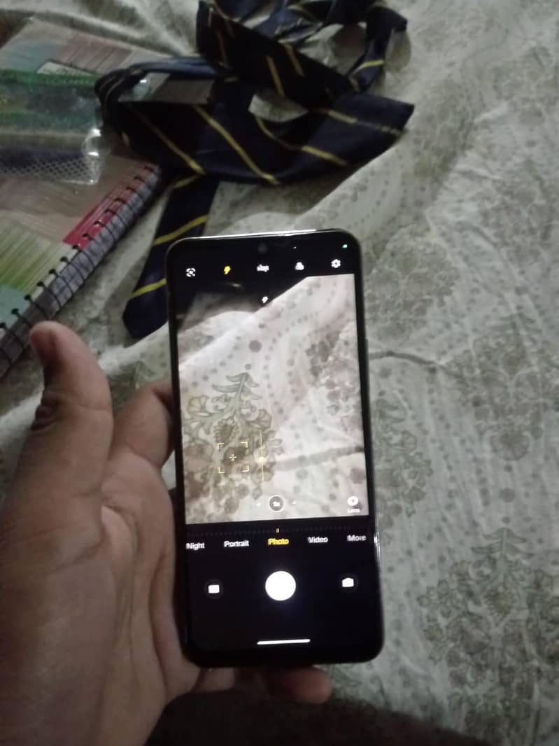 Vivo V21 6