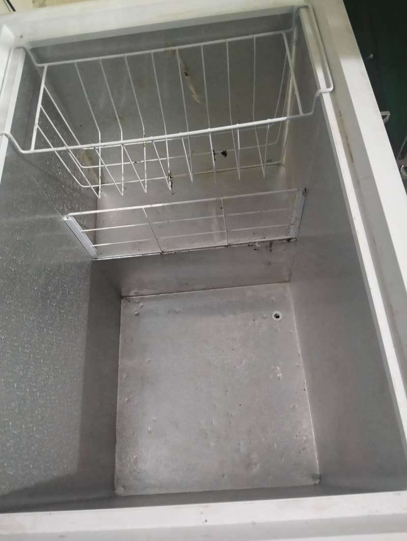 fridge 0
