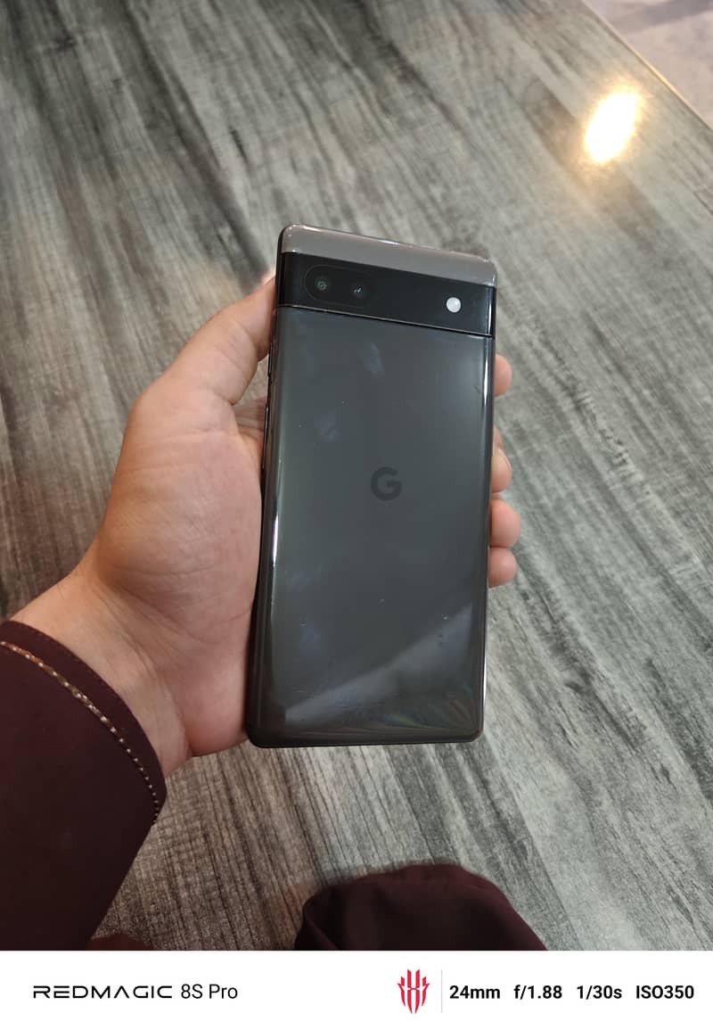Google Pixel 6a 1