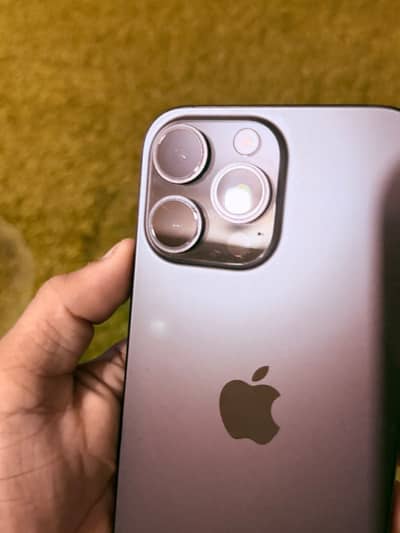 Apple iPhone 16 Pro Max
