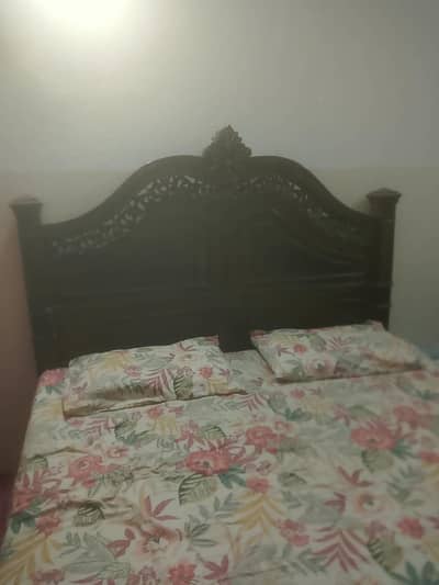 Shesham Wooden Bed Set