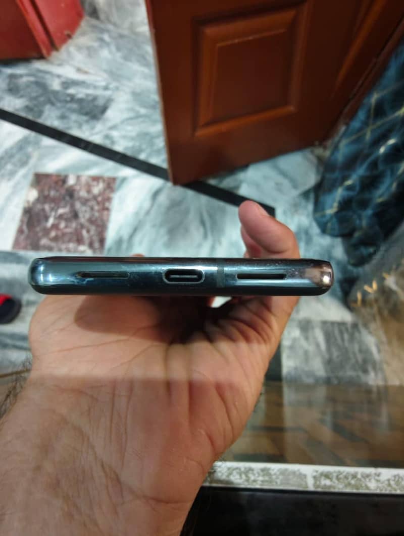 Google Pixel 8 Pro 1