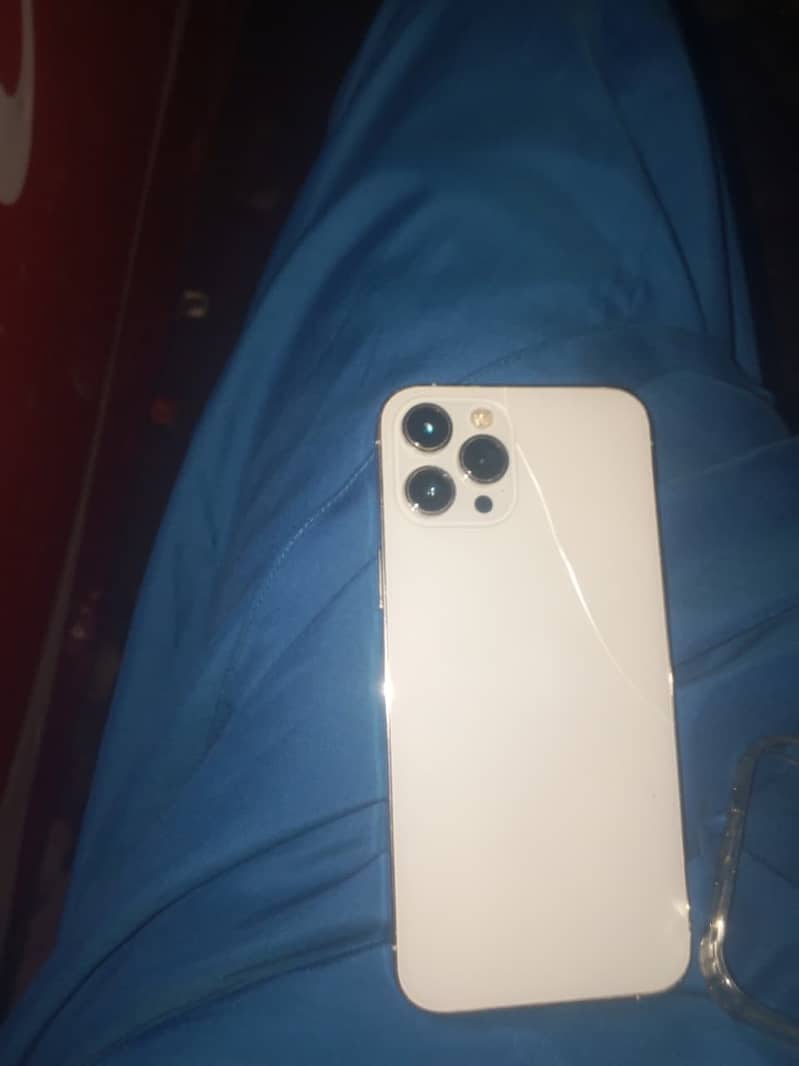 Apple iPhone 12 Pro Max 2