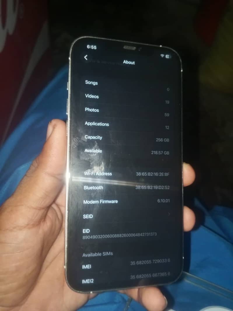 Apple iPhone 12 Pro Max 4