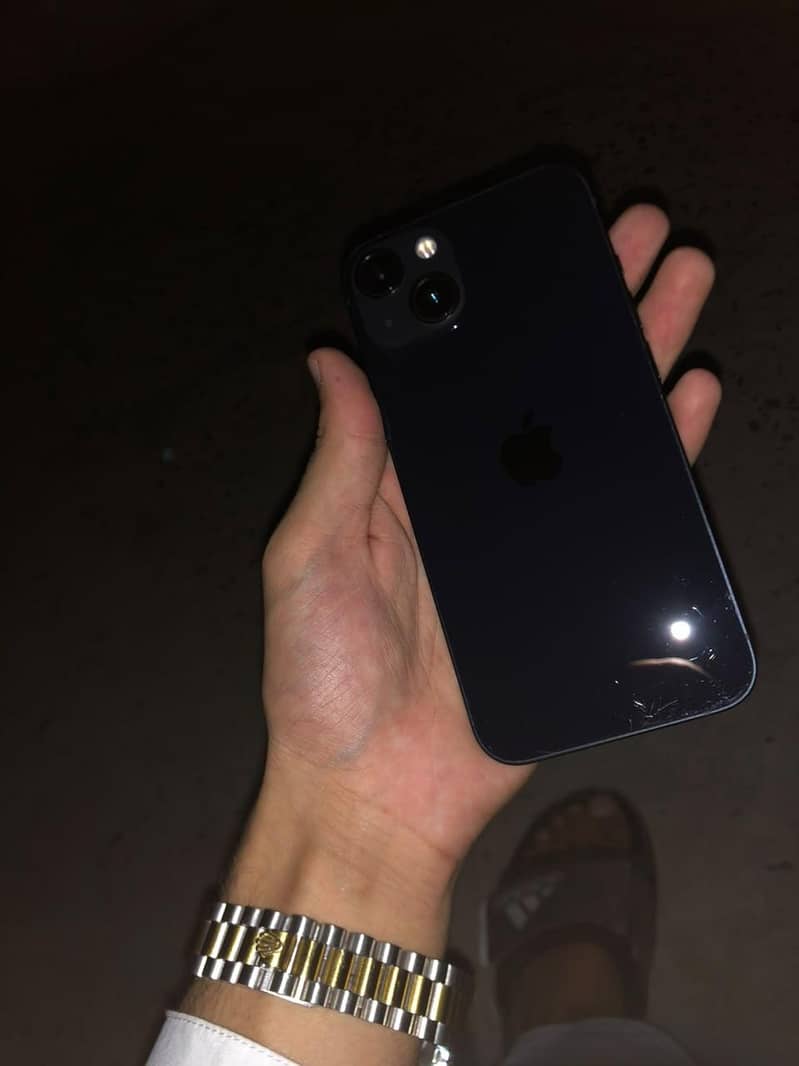 Apple iPhone 13 6