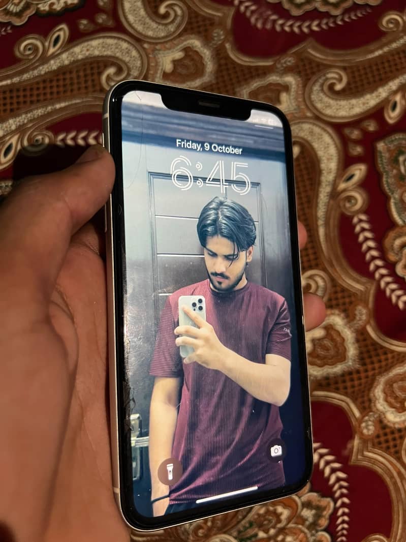 Apple iPhone 11 2