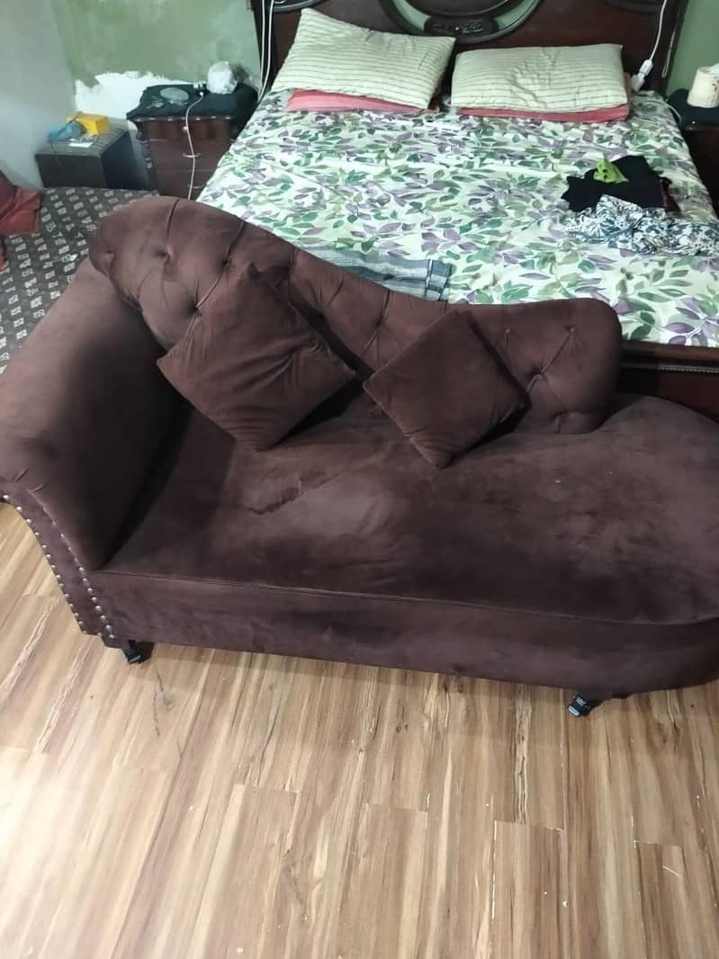 Deewan Sofa 0