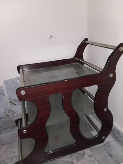 TEA TROLLEY