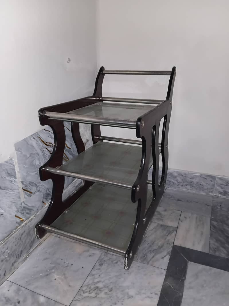 TEA TROLLEY 1