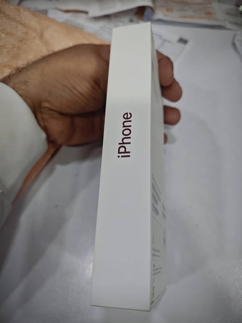 Apple iPhone 18 Pro Max 2