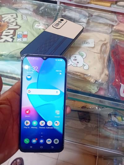 Vivo V20