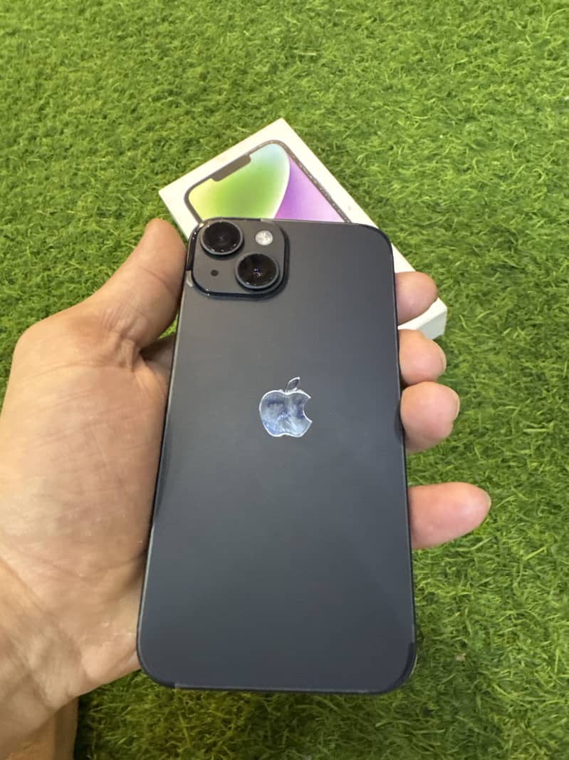 Apple iPhone 14 3