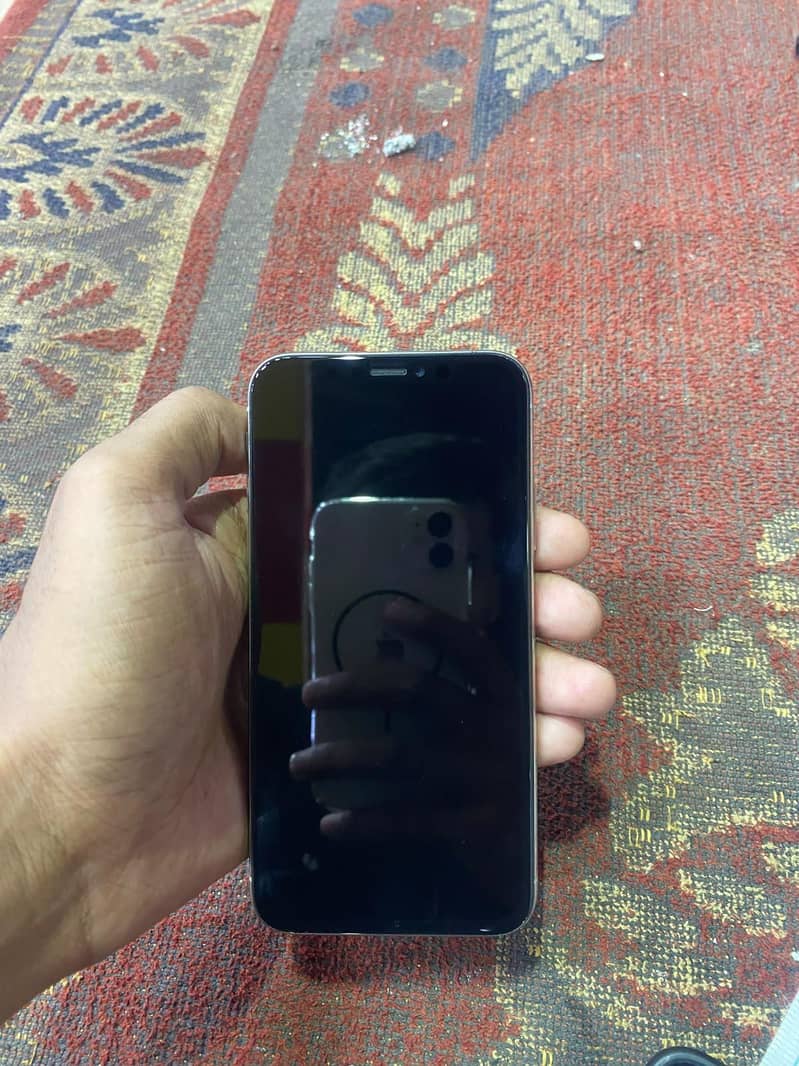 Apple iPhone X 1