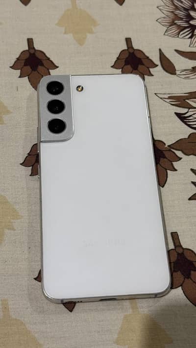 Samsung Mobile S22