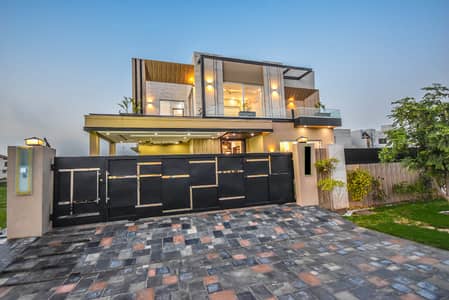 ONE KANAL BEAUTIFUL ULTRA MODERN HOUSE AVAILABLE FOR RENT IN DHA PHASE 7
