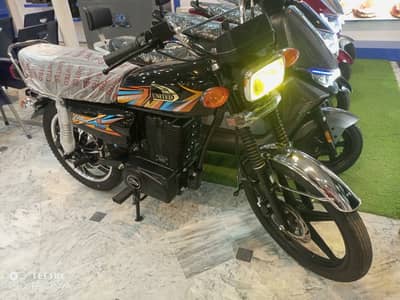 United Bullet Max 2000 Watt 40AH Lithium Iron Phosphate Battery.