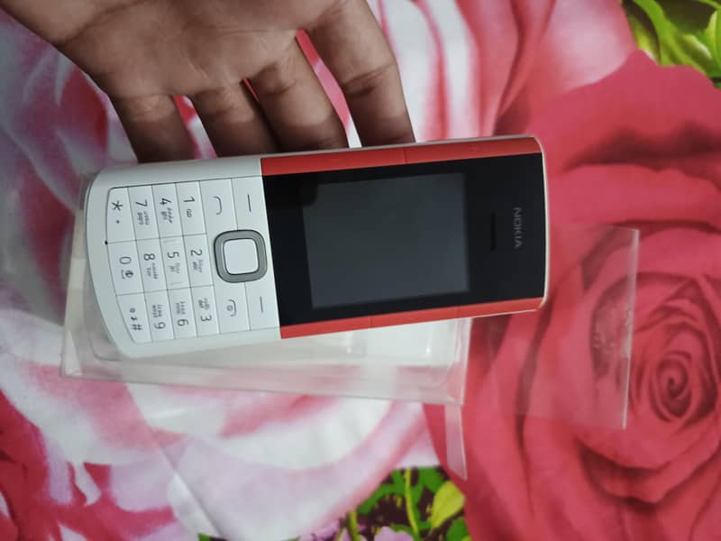 Nokia 5710 3