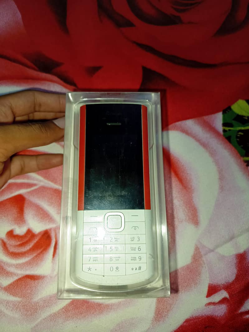 Nokia 5710 6