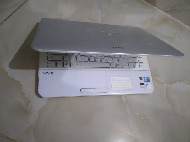 Sony Vaio 4
