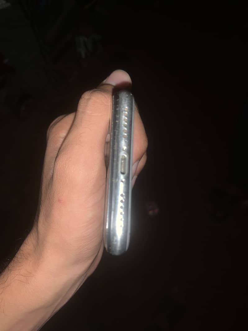 Apple iPhone X 7