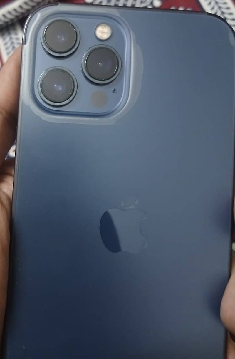 Apple iPhone 12 Pro Max 2