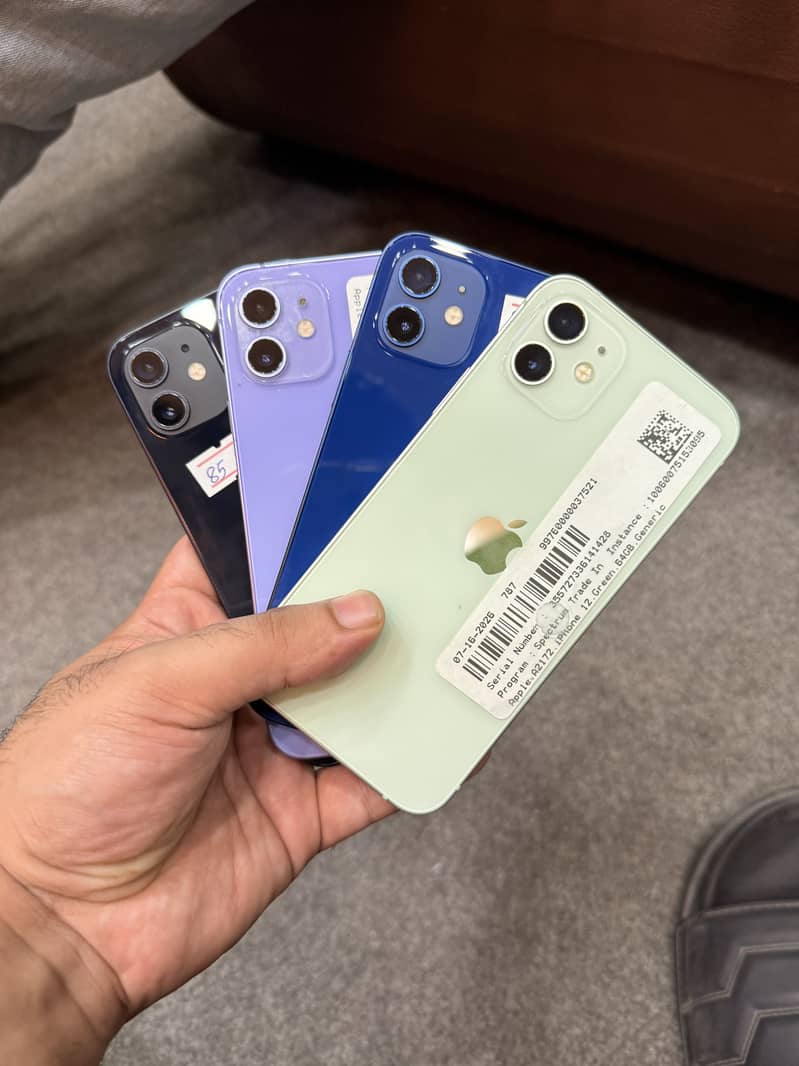 Apple iPhone 12 0