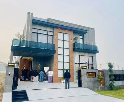 5 MARLA ULTRA MODERN HOUSE FOR SELL IN DHA 9 TOWN