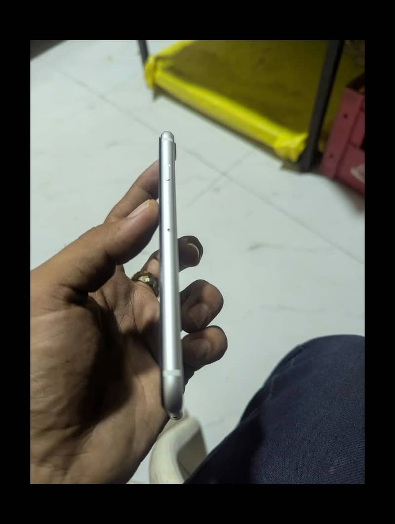 Apple iPhone SE 1