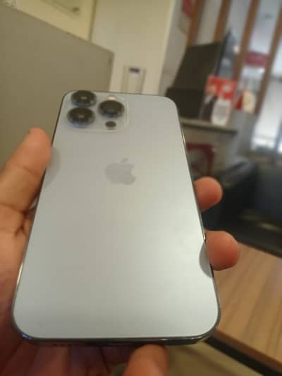 Apple iPhone 13 Pro