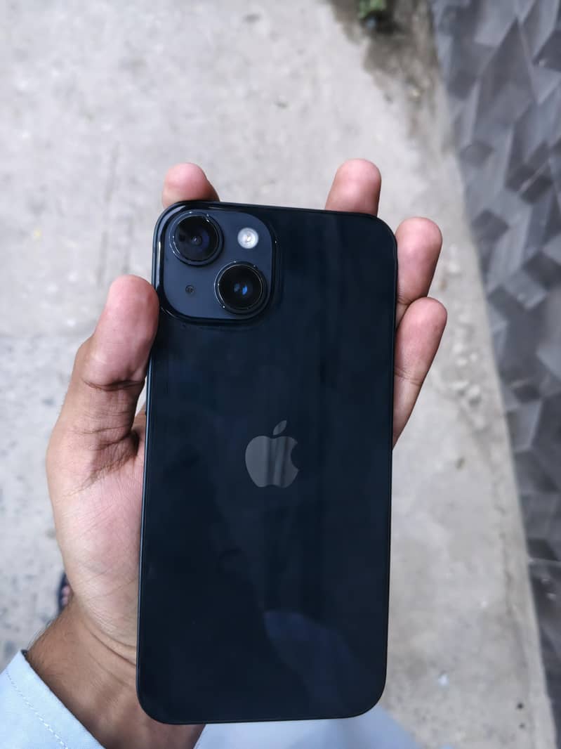 Apple iPhone 14 2