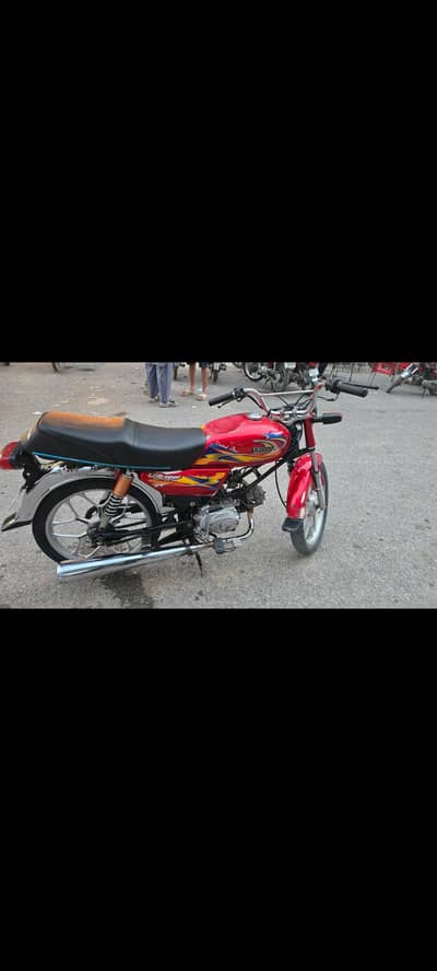 United 100 cc