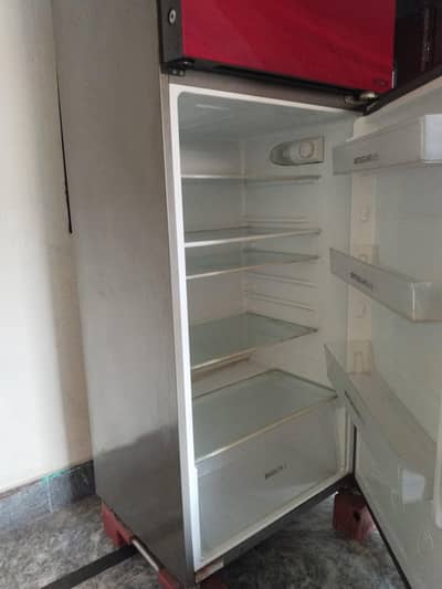 Haier refrigerator 5years use good condition urgent sale