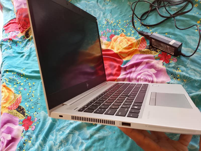 laptop 0