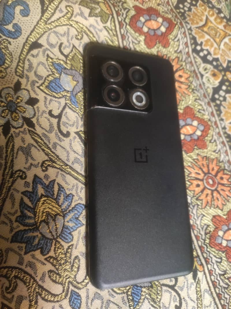 One Plus 10 Pro 0