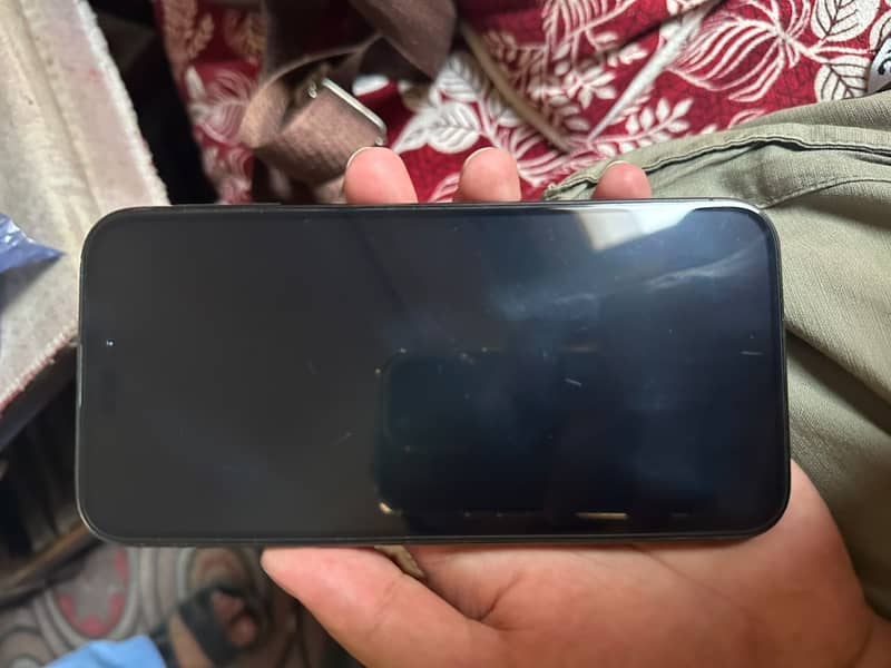 Apple iPhone 15 Pro Max 9
